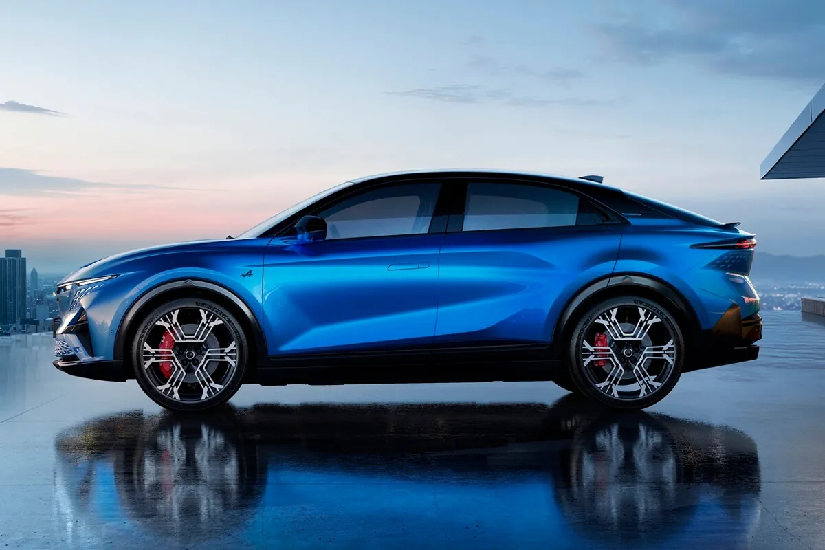 Alpine A390 (2026) vista laterale