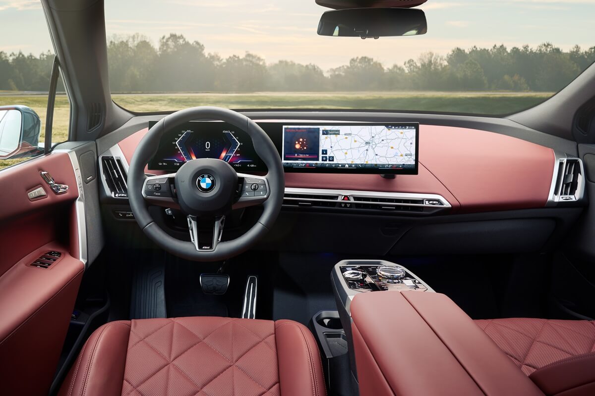 BMW iX (2026) dashboard view