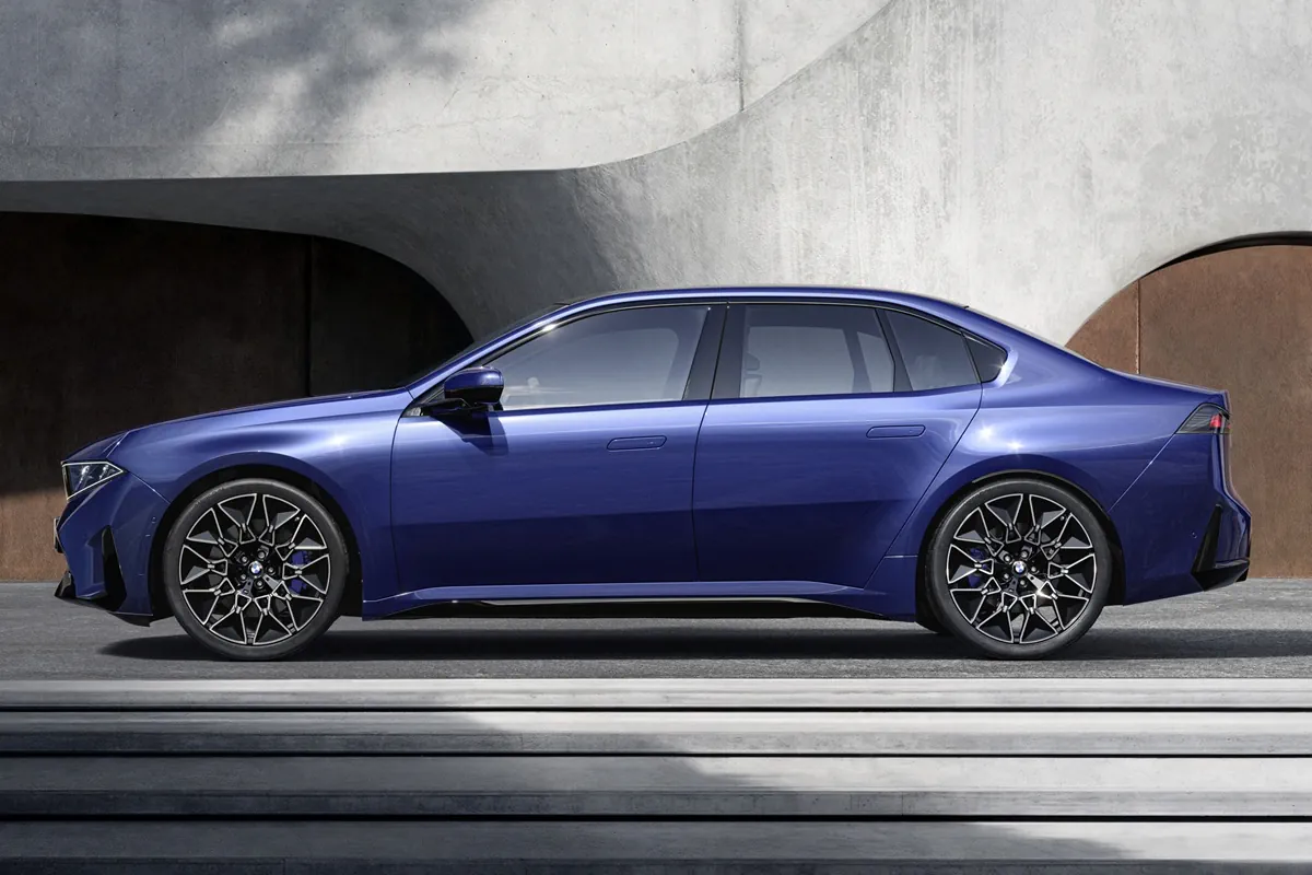 BMW i3 (2026) side view