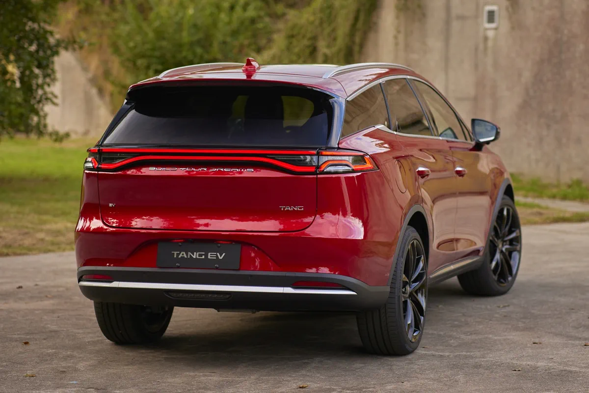 BYD Tang (2021–2022) rear view