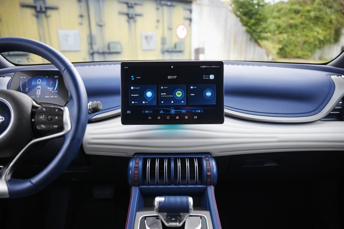 BYD Atto 3 (2022–2026) dashboard view