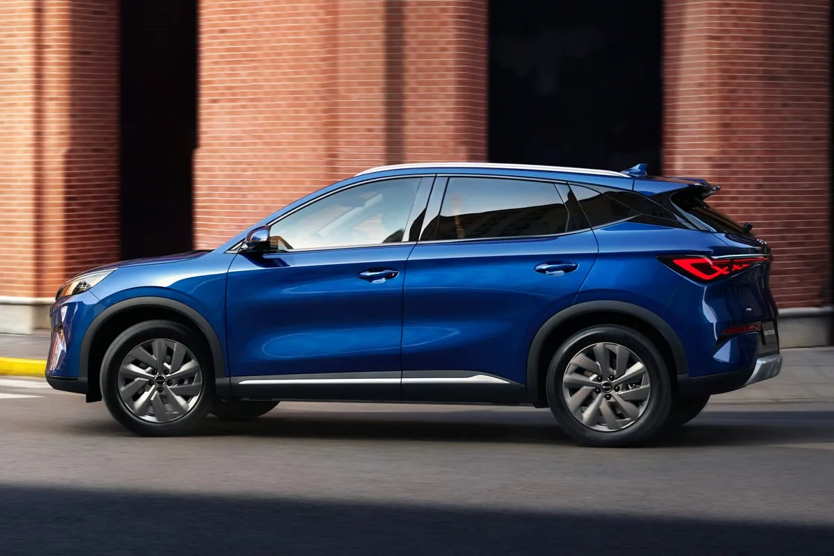 BYD Atto 3 (2026) side view