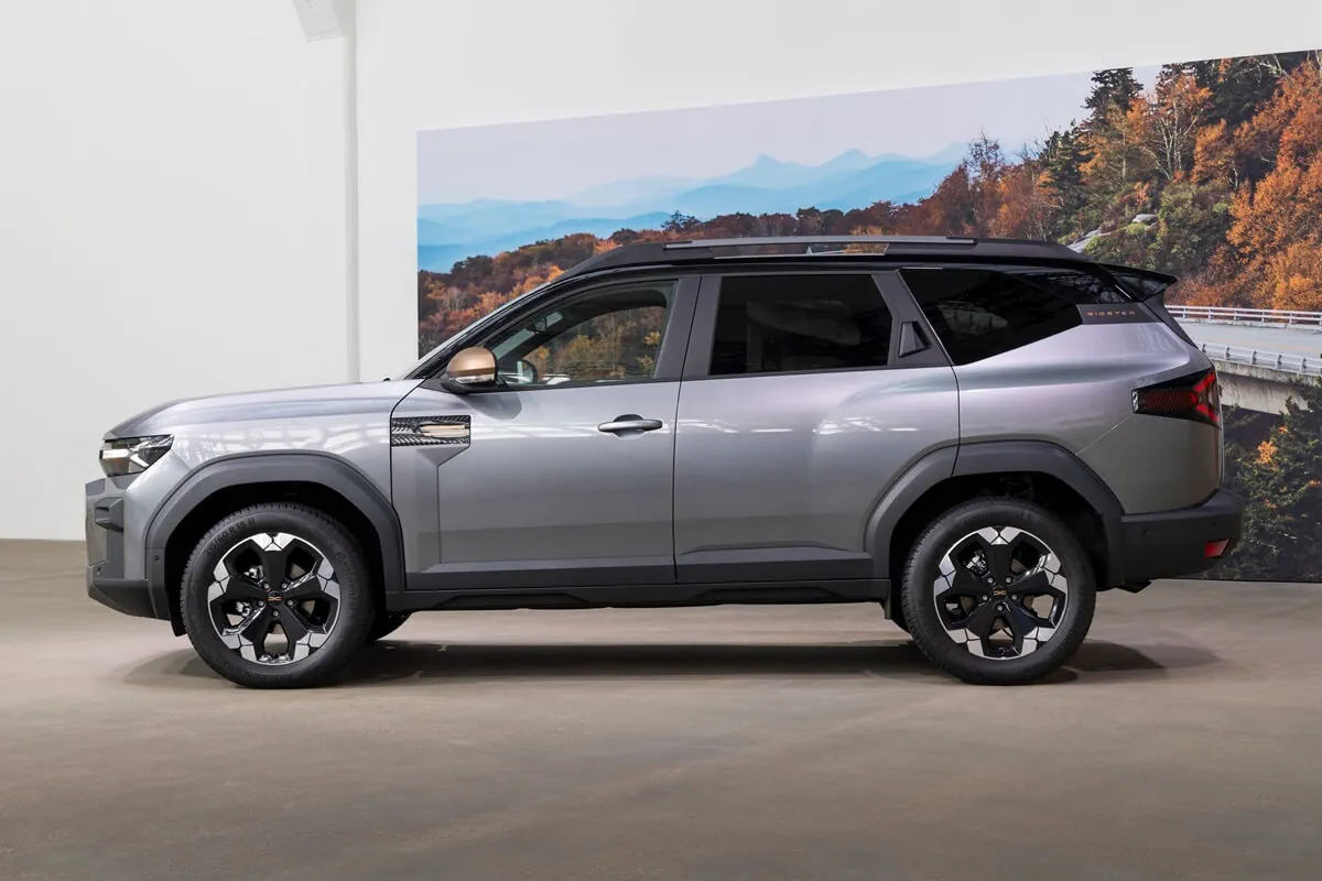 Dacia Bigster (2026) zijaanzicht