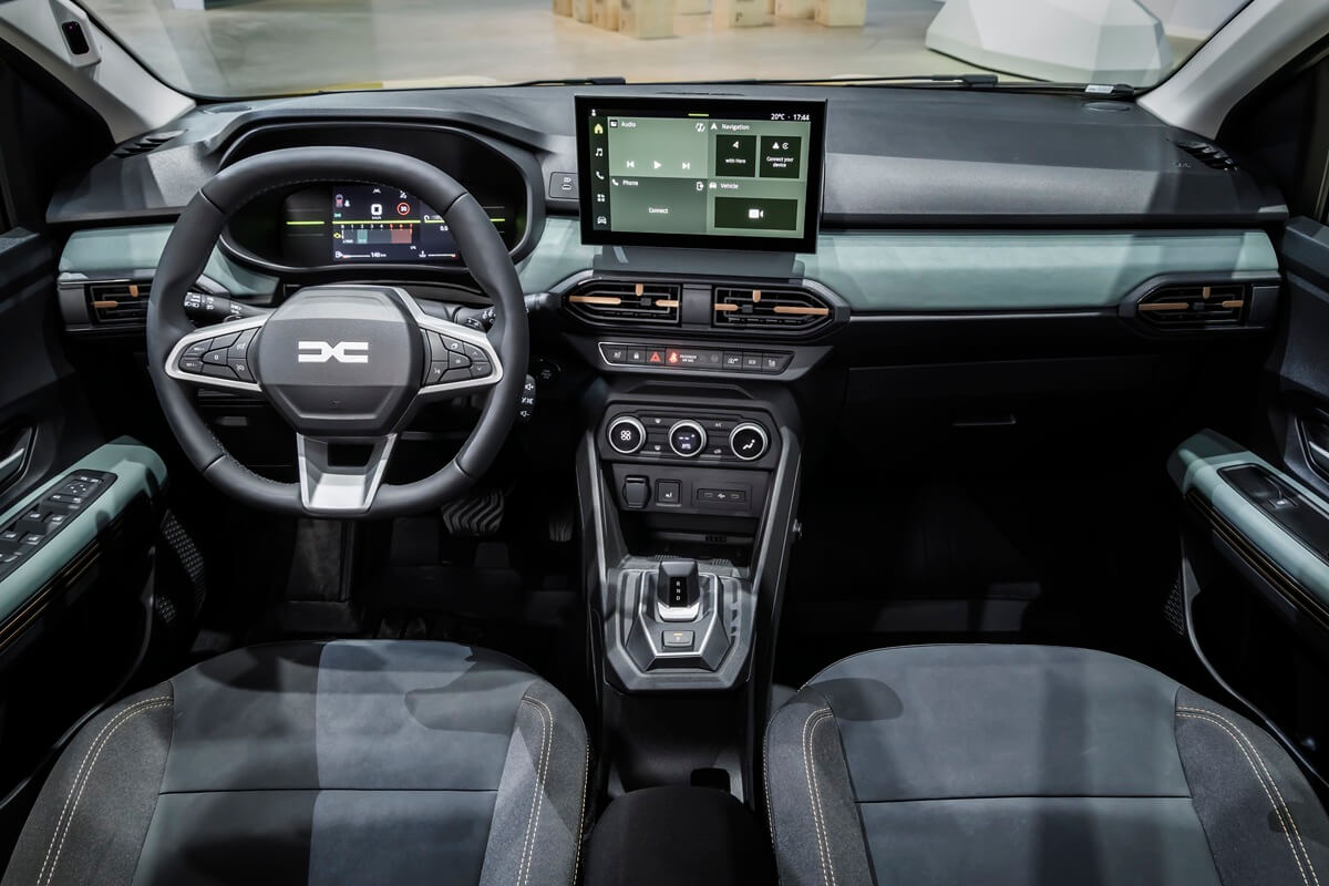 Dacia Sandero Stepway (2026) dashboard view