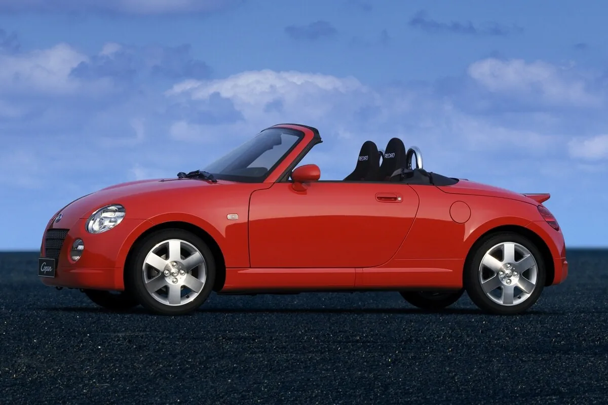 Daihatsu Copen (2002–2011) zijaanzicht