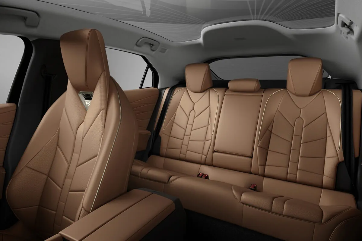 DS N°8 (2026) interieur (zitplaatsen)