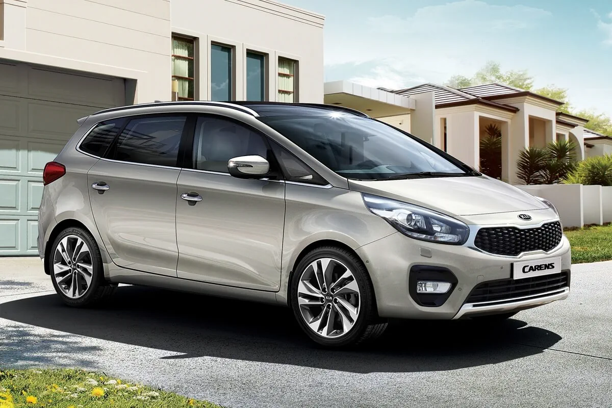Kia Carens (2016–2019)
