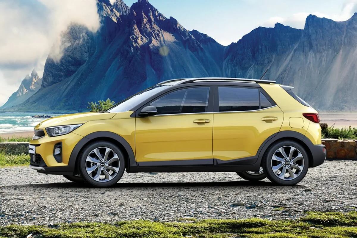 Kia Stonic (2017–2020) zijaanzicht