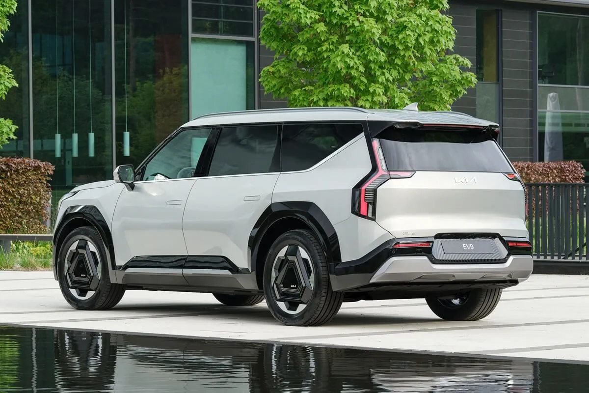 Kia EV9 (2026) achteraanzicht