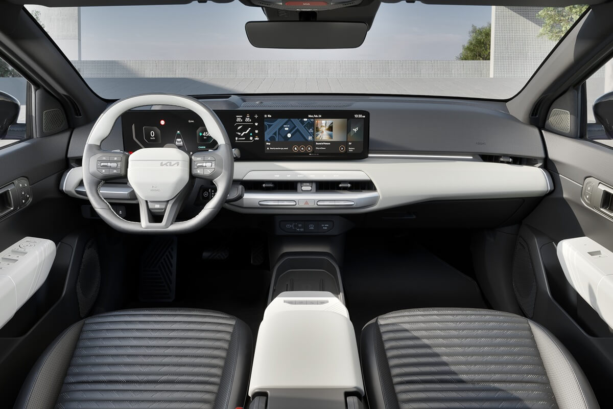Kia EV4 Fastback (2026) dashboard view