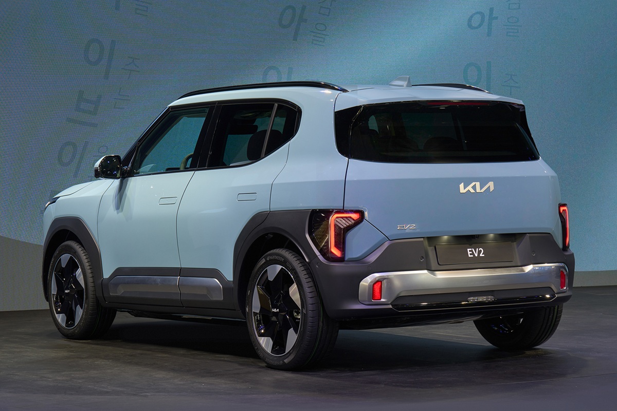 Kia EV2 (2026) rear view