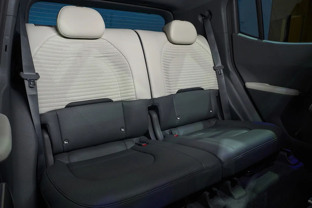 Kia EV2 (2026) interieur (zitplaatsen)