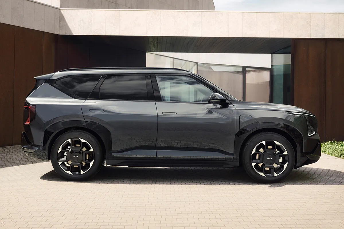 Kia EV5 (2026) zijaanzicht