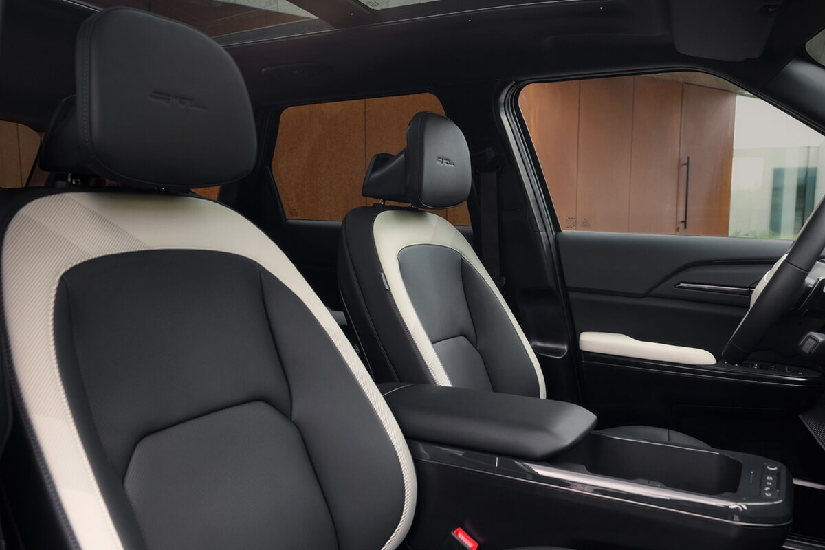 Kia EV5 (2026) interior seats