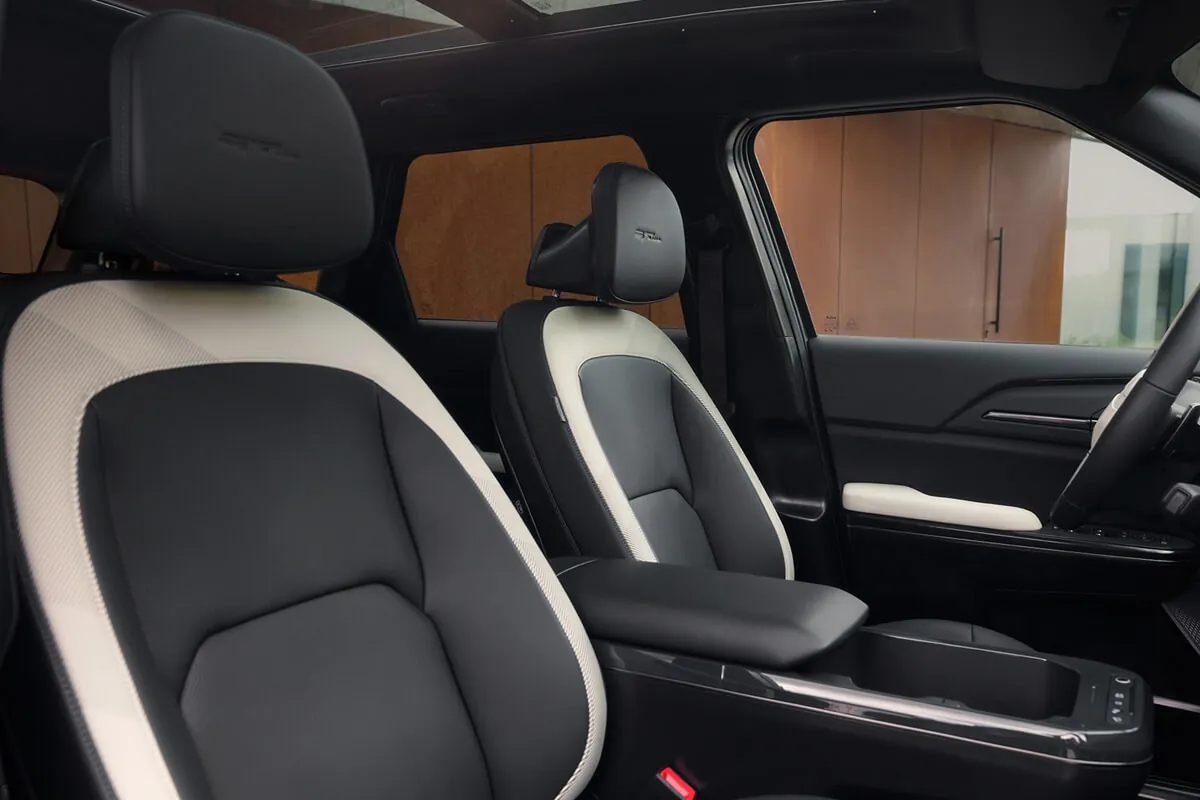 Kia EV5 (2026) interieur (zitplaatsen)