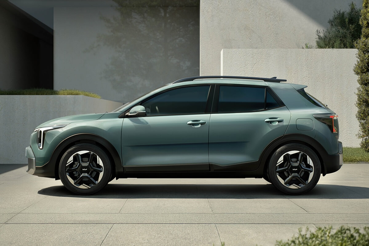 Kia Stonic (2026) side view