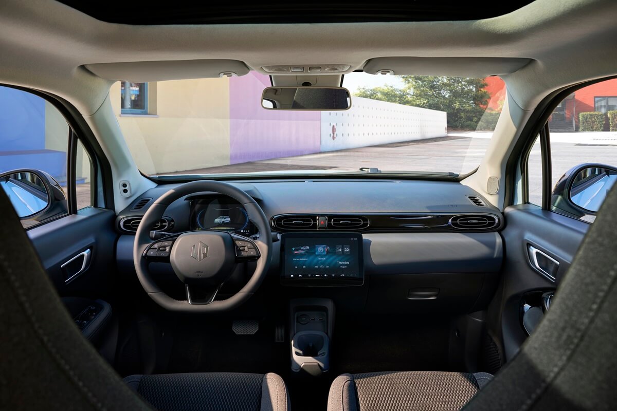 Leapmotor T03 (2026) dashboard view