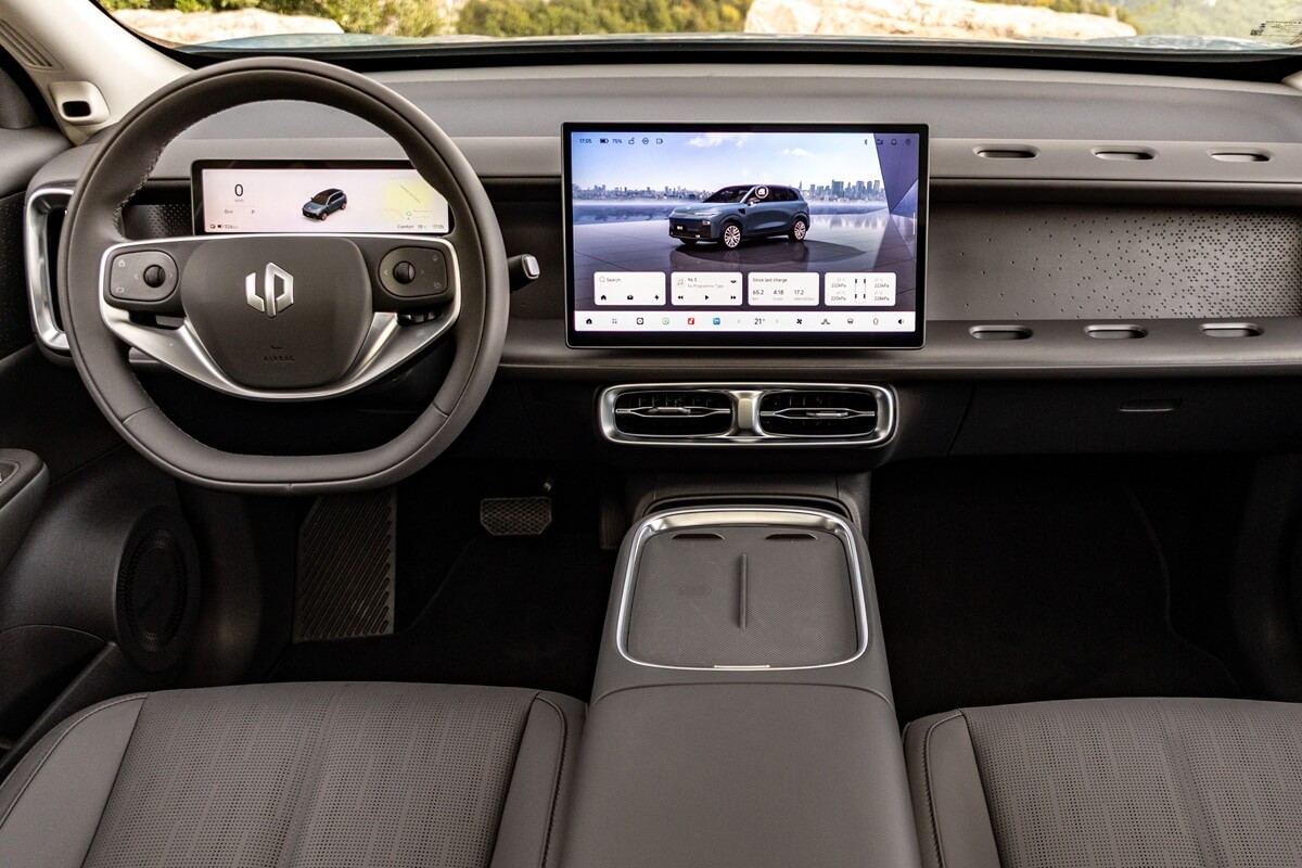 Leapmotor B10 (2026) dashboard view
