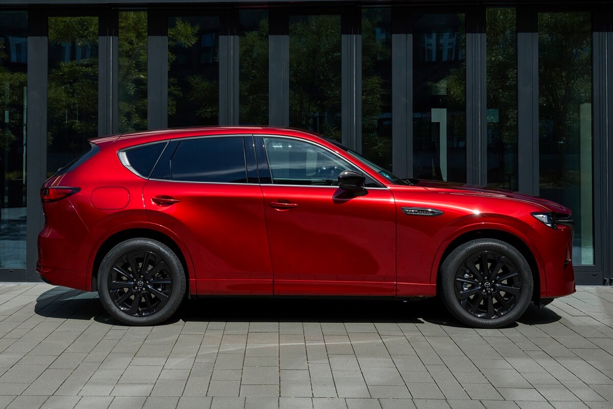 Mazda CX-60 (2026) side view