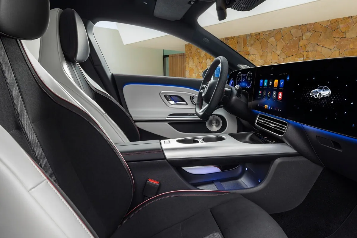 Mercedes-Benz CLA (2026) interior seats