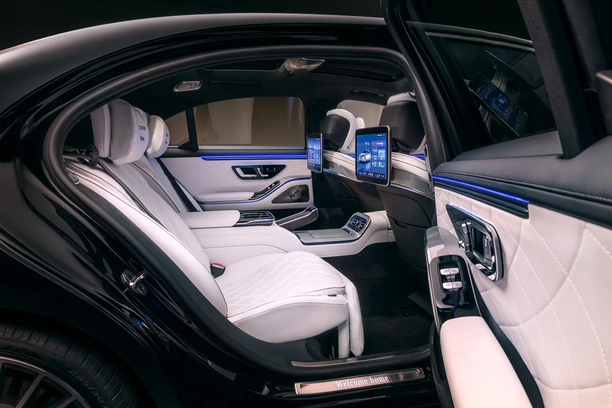 Mercedes-Benz S-Class (2026) interior seats
