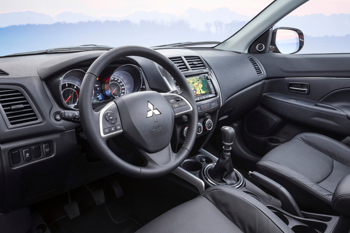 Mitsubishi ASX (2012–2016) interior seats