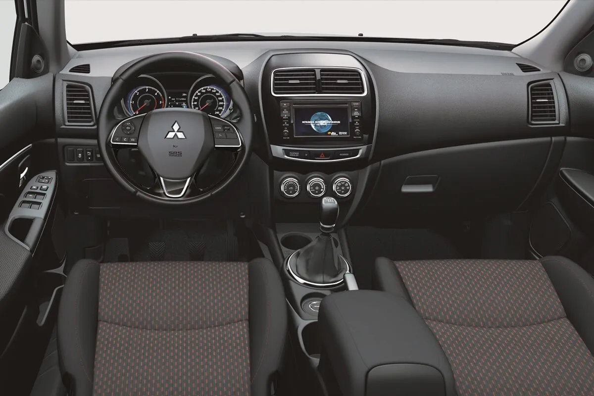 Mitsubishi ASX (2016–2017) dashboard