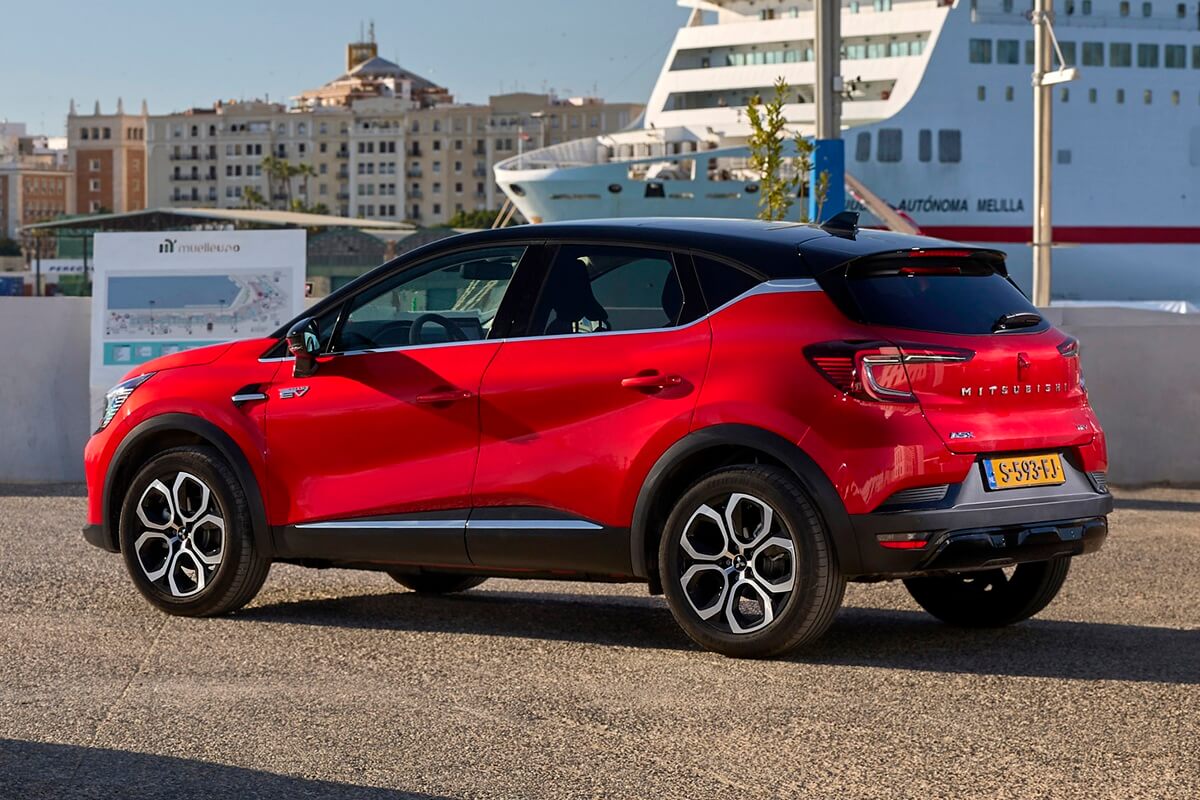 Mitsubishi ASX (2023–2024) side view