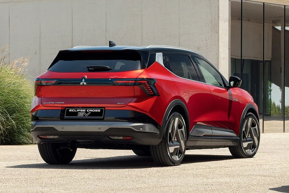 Mitsubishi Eclipse Cross (2026) vista trasera