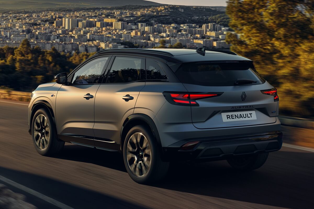 Renault Austral (2026) rear view
