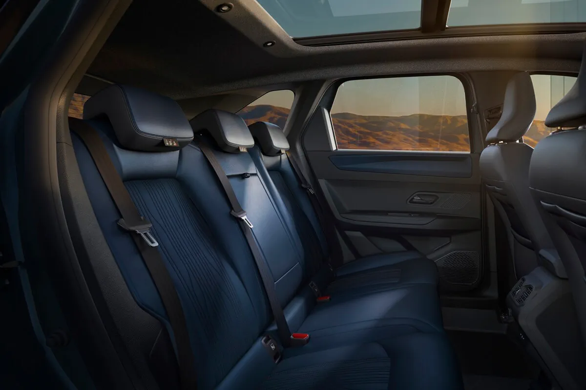 Renault Boreal (2026) asientos interiores