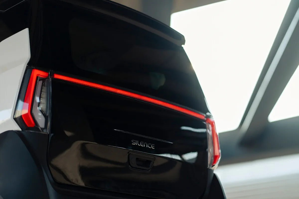 Silence S04 (2026) achteraanzicht