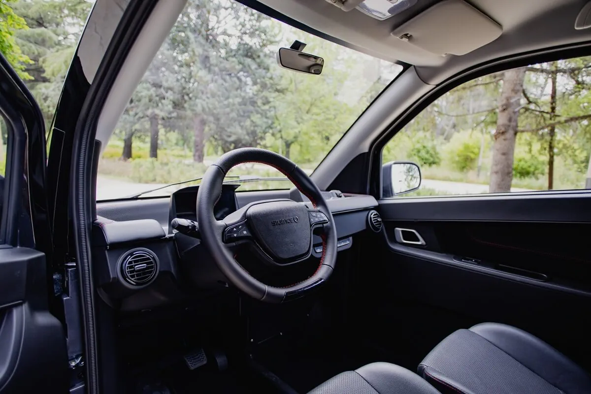 Silence S04 (2026) dashboard