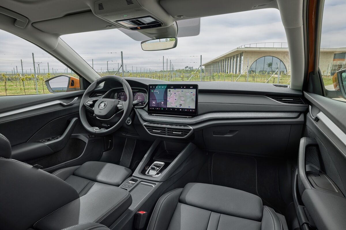 Skoda Octavia Combi (2026) vista del tablero