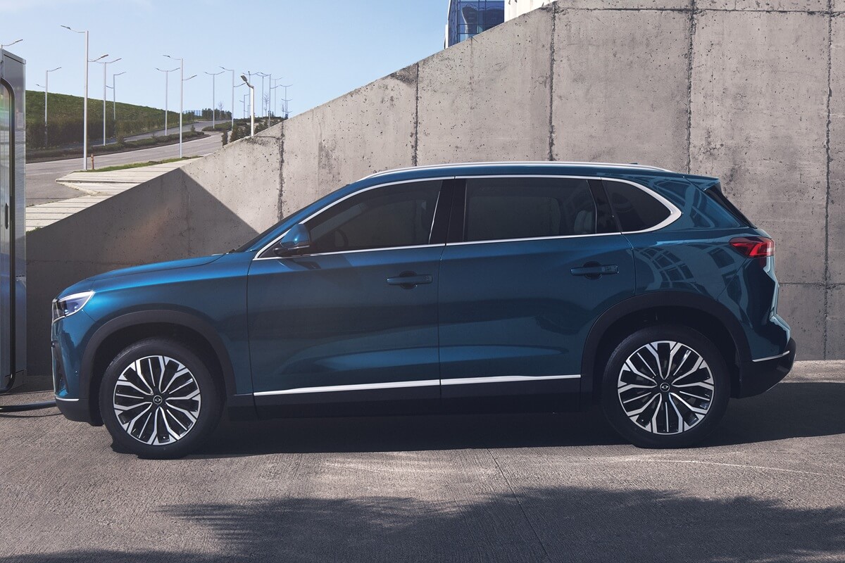 Togg T10X (2026) side view