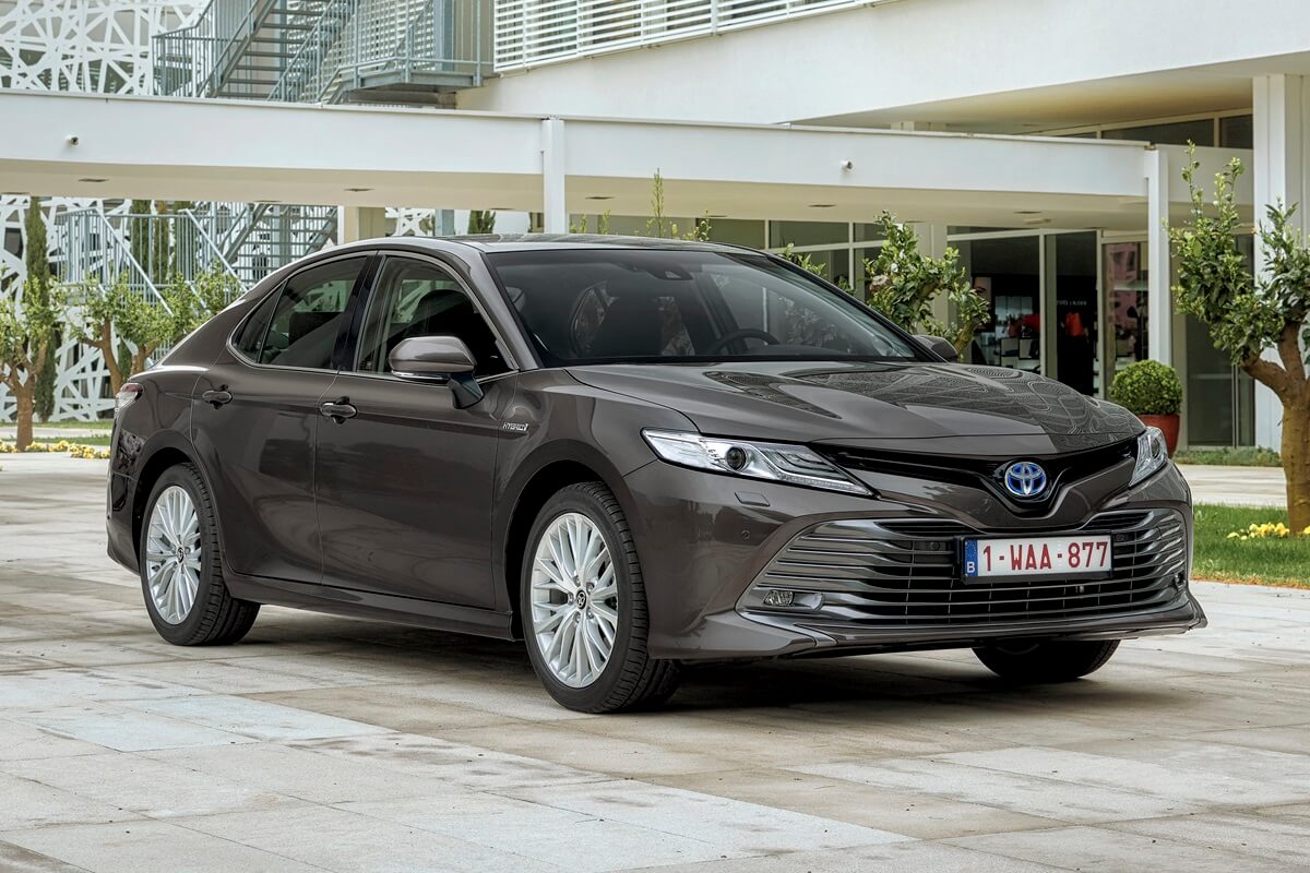 Toyota Camry 2019–2020 Gen 8