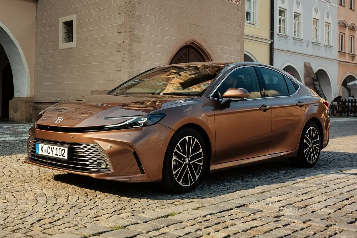 Toyota Camry (2019–heden)