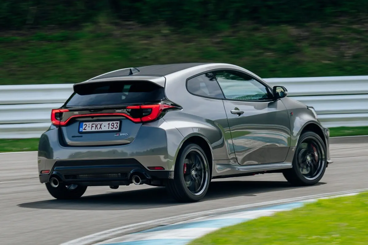 Toyota GR Yaris (2026) achteraanzicht