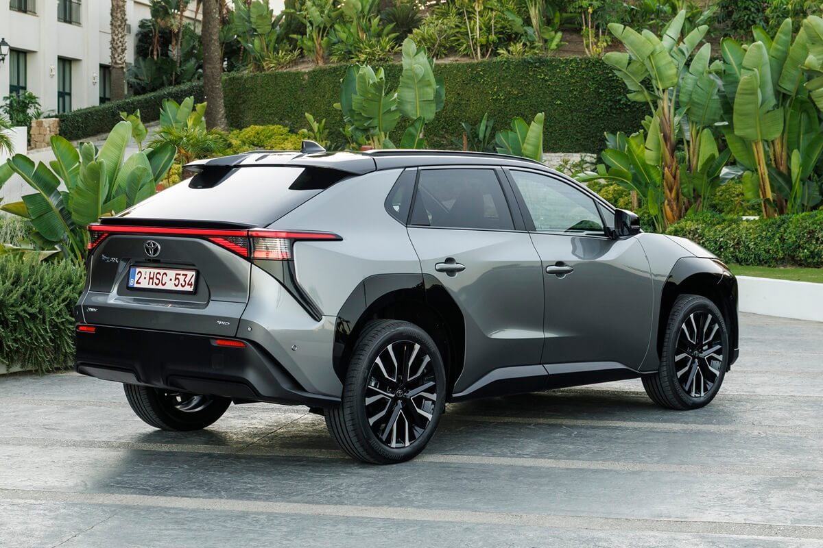 Toyota bZ4X (2026) Heckansicht