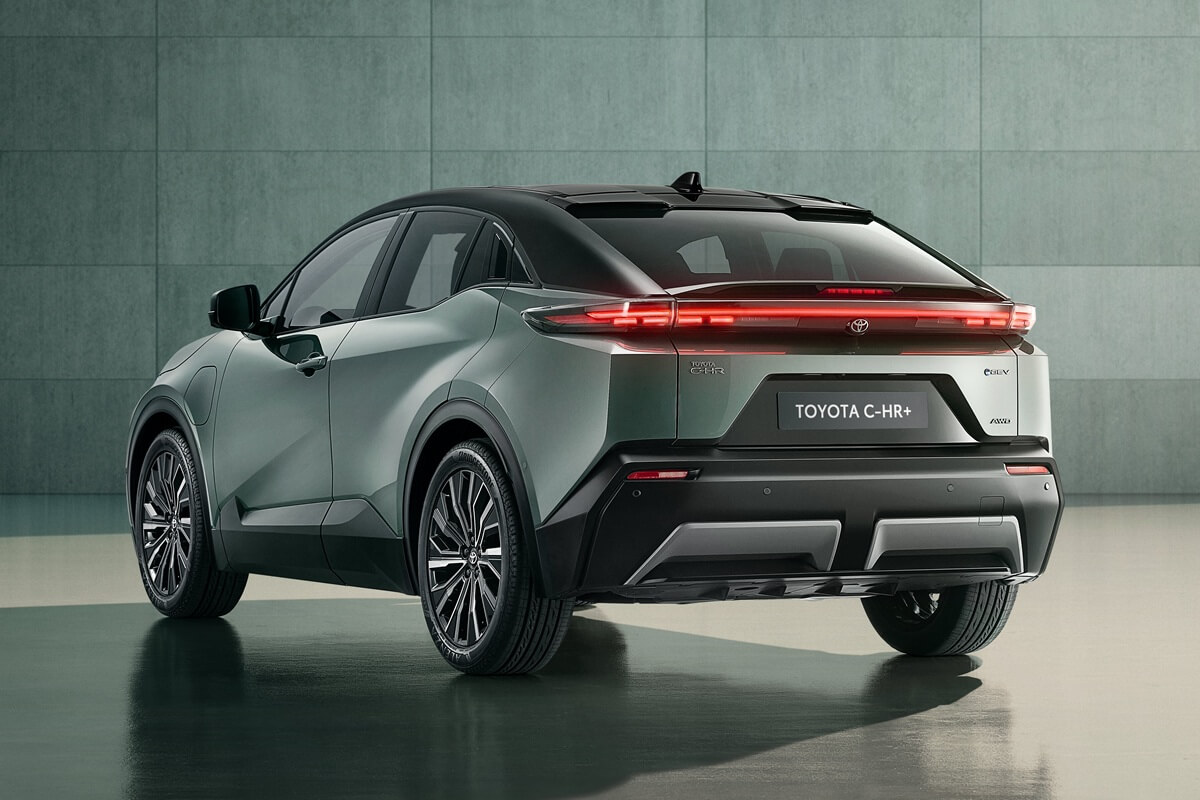 Toyota C-HR+ (2026) Heckansicht