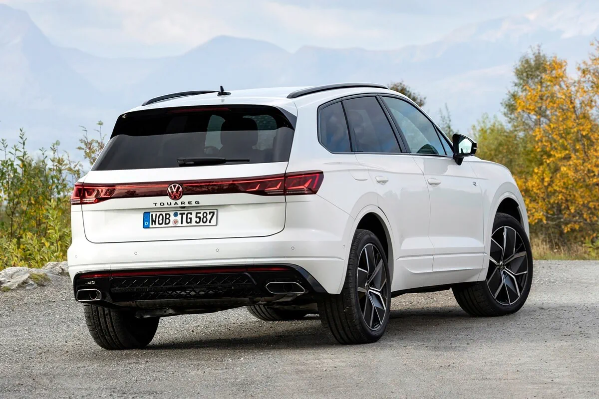 Volkswagen Touareg (2023–2026) achteraanzicht