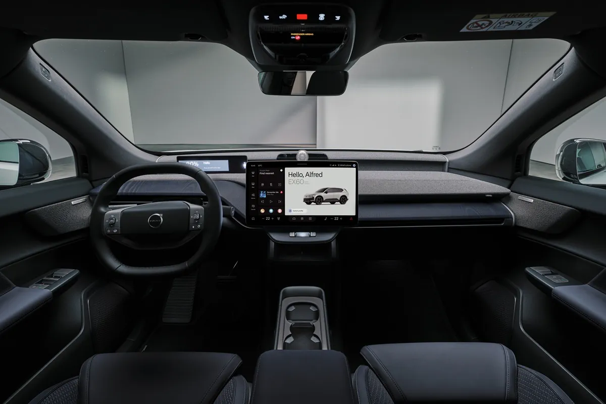 Volvo EX60 (2026) dashboard view