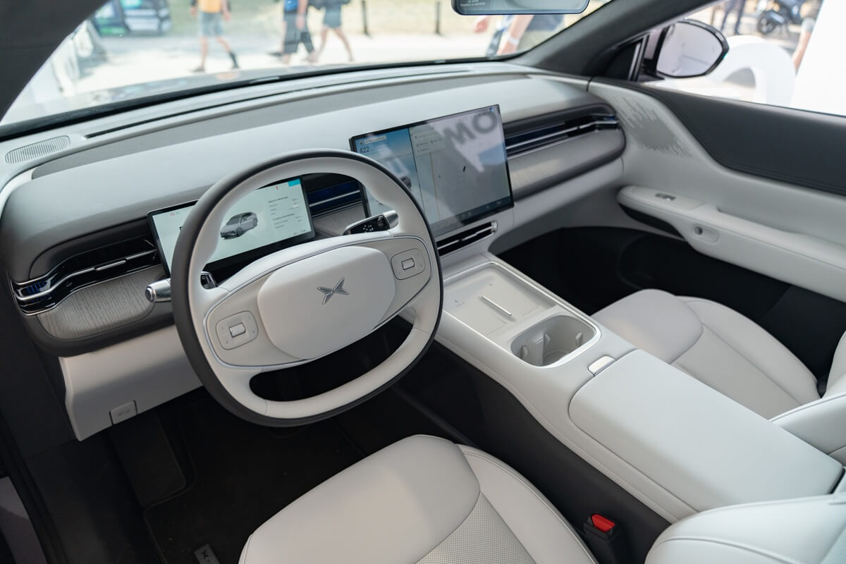 Xpeng G6 (2026) dashboard