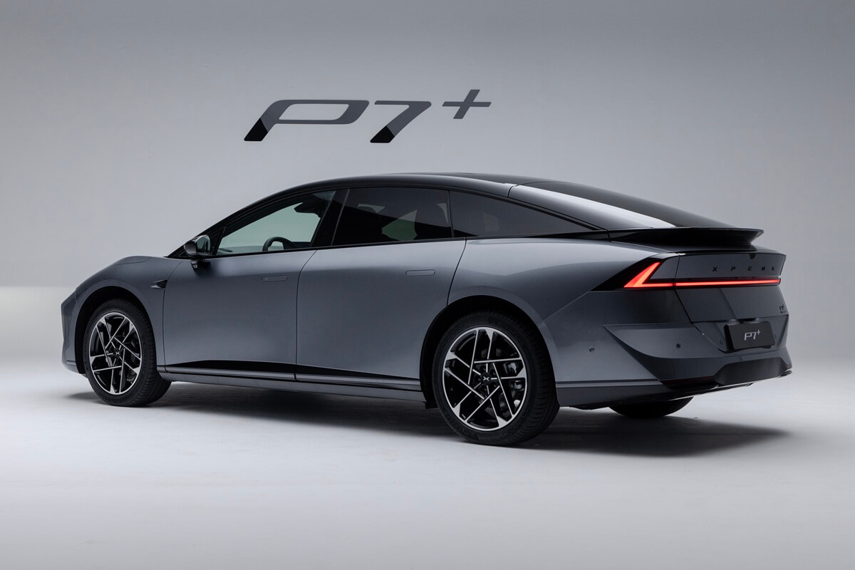 Xpeng P7+ (2026) rear view