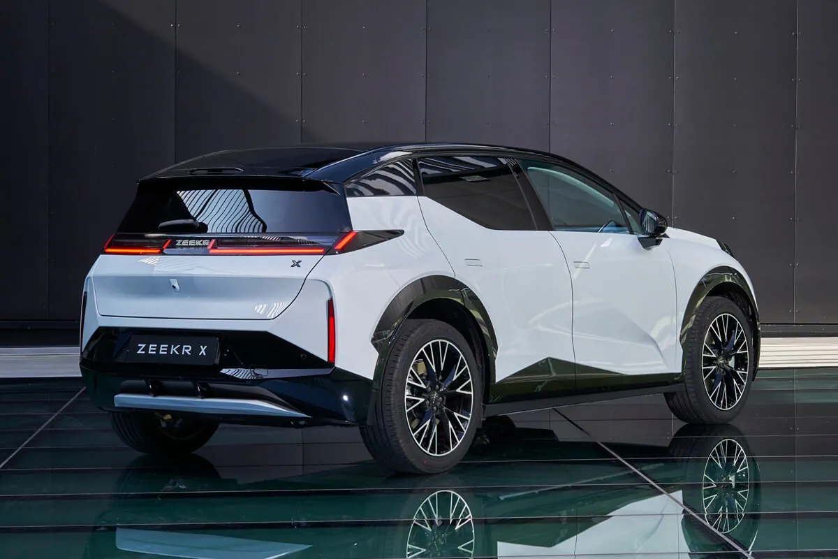 Zeekr X (2026) vue arrière