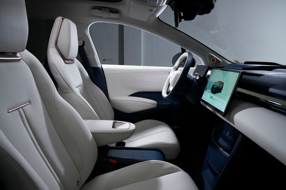 Zeekr X (2026) interior seats